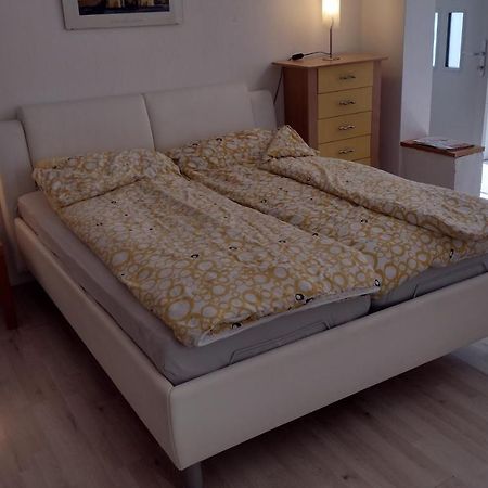 Kleines Gemuetliches Apartment In Zentraler Lage Приен ам Химзее Екстериор снимка