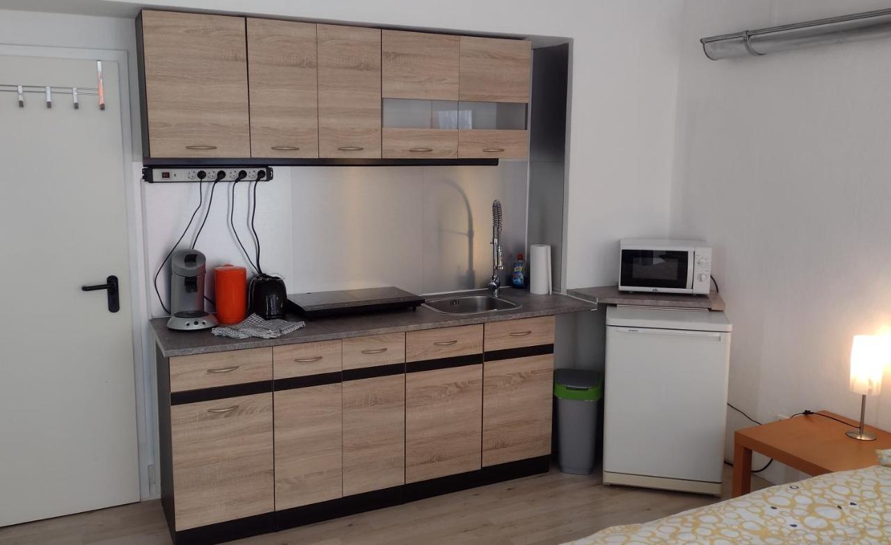 Kleines Gemuetliches Apartment In Zentraler Lage Приен ам Химзее Екстериор снимка